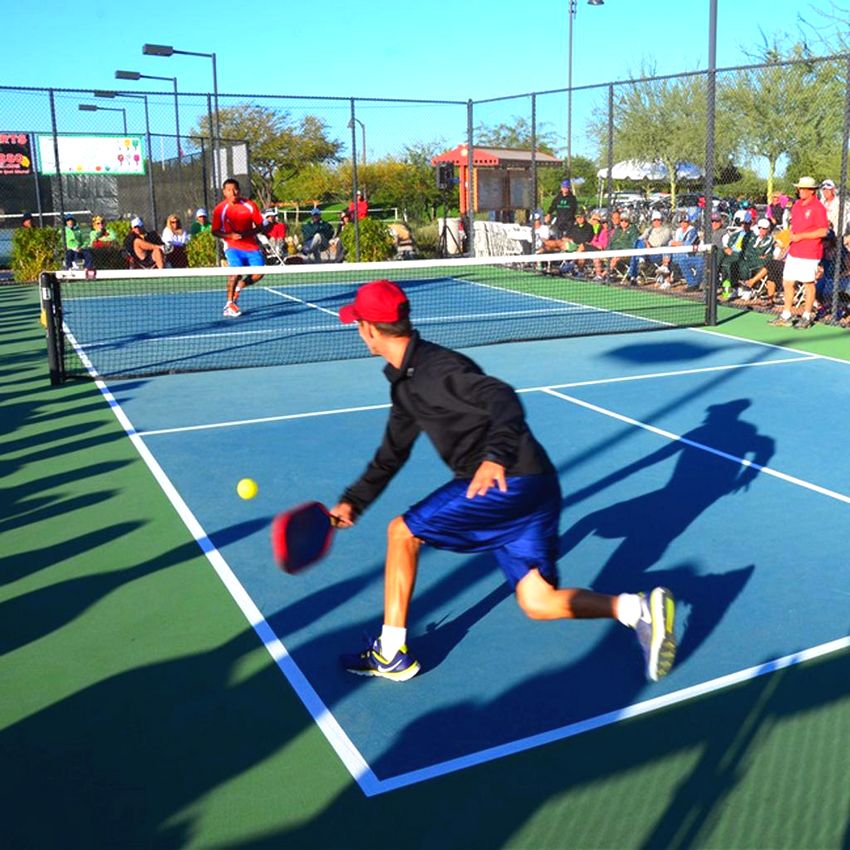 what score do you play to in pickleball