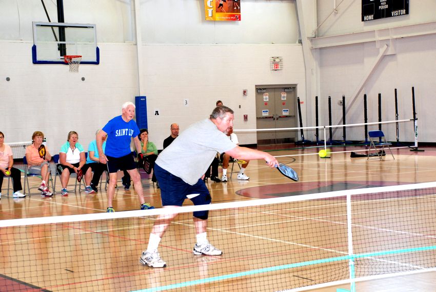 what does open play mean in pickleball