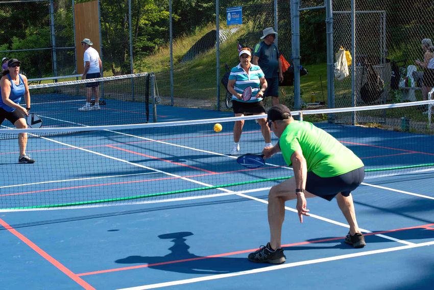 can you play pickleball on a sport court