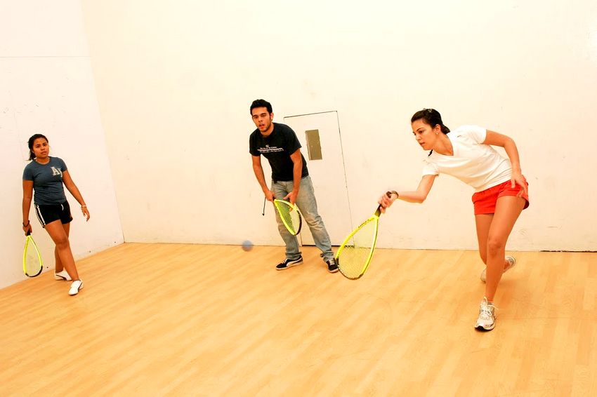 are squash and racquetball the same thing