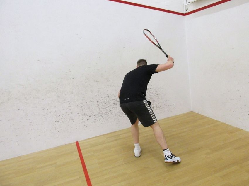 difference between squash and racquetball